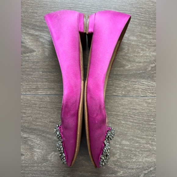 Authentic Manolo Blahnik Dark Fuchsia Stain Flat - Picture 4 of 8